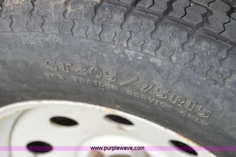 image for item I2989 2005 Pace American enclosed trailer