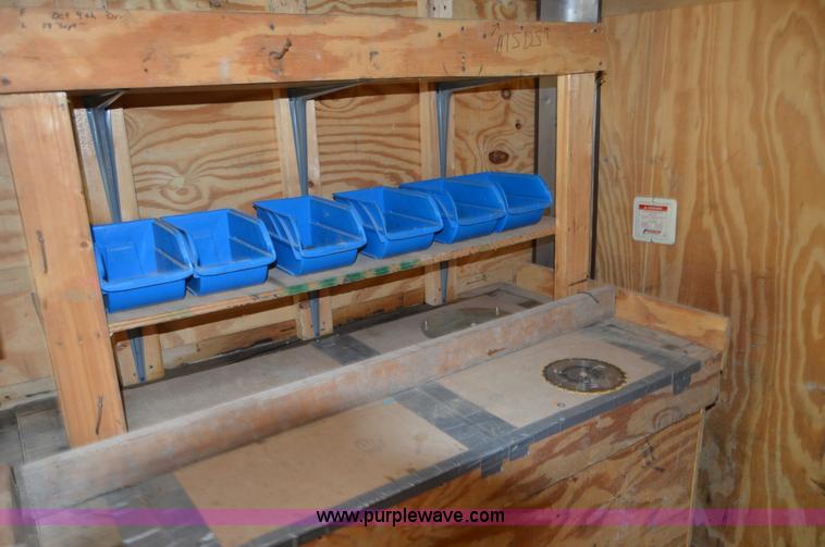 image for item I2989 2005 Pace American enclosed trailer