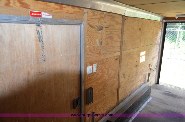 image for item I2989 2005 Pace American enclosed trailer