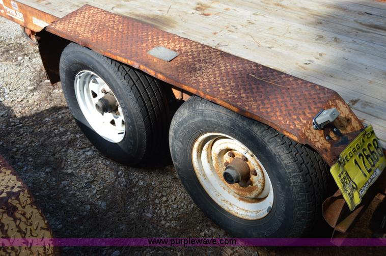 image for item I2991 1997 Load Trail 5T162CEDBTW equipment trailer