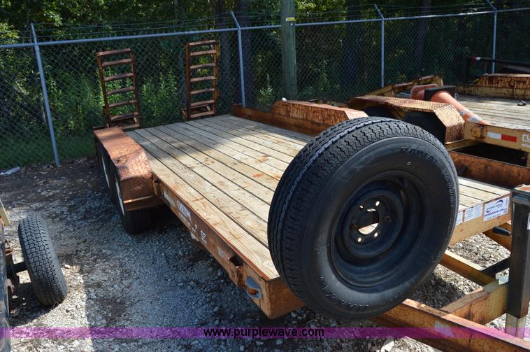 image for item I2991 1997 Load Trail 5T162CEDBTW equipment trailer