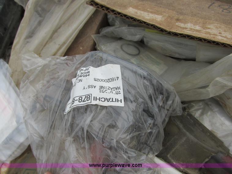 image for item I6135 Assorted items