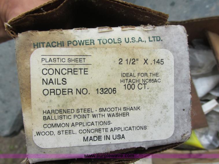 image for item I6135 Assorted items