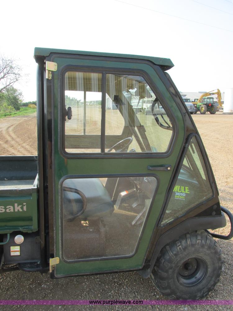 image for item I6209 2008 Kawasaki Mule 3010 utility vehicle