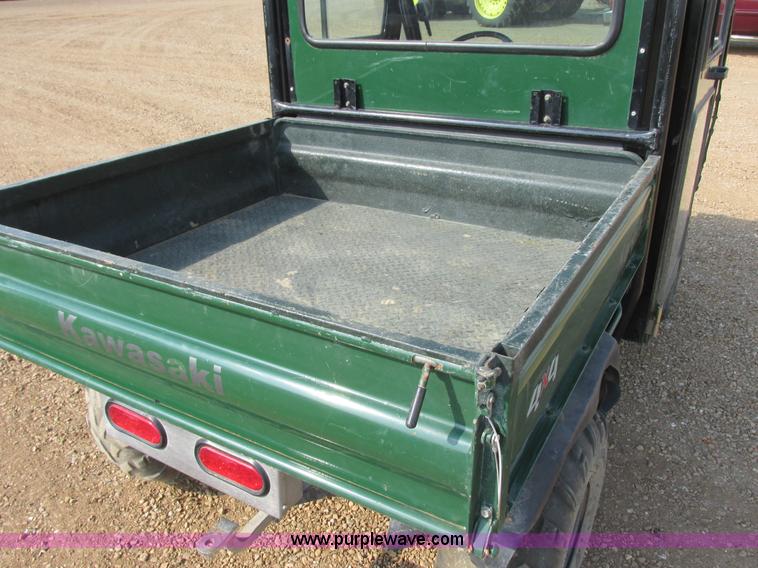 image for item I6209 2008 Kawasaki Mule 3010 utility vehicle