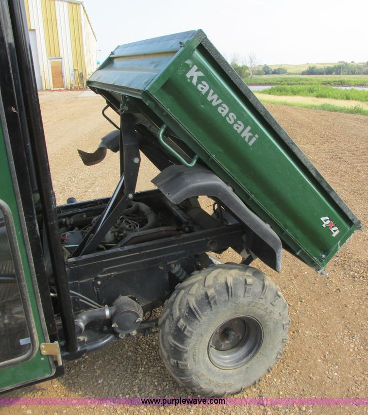 image for item I6209 2008 Kawasaki Mule 3010 utility vehicle