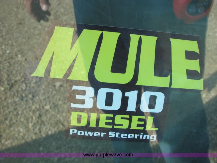 image for item I6209 2008 Kawasaki Mule 3010 utility vehicle