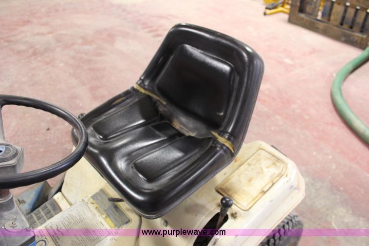 image for item J2038 Ford LGT140 lawn mower