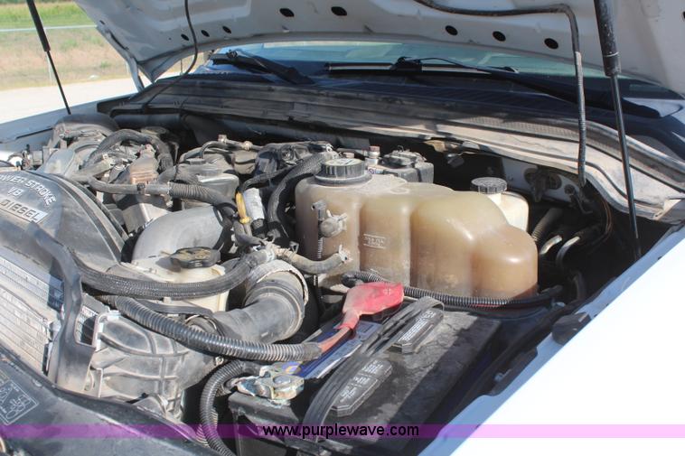 image for item J2071 2008 Ford F350 XL flatbed truck