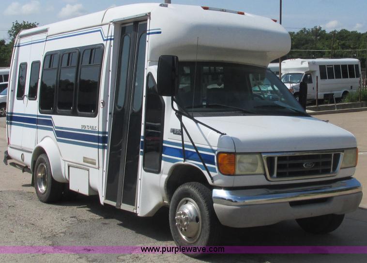 image for item J2454 2003 Ford E350 Super Duty Startrans bus