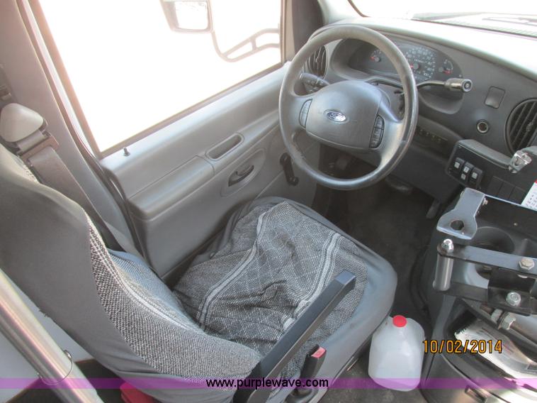 image for item J2454 2003 Ford E350 Super Duty Startrans bus