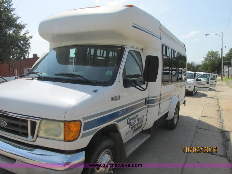 image for item J2454 2003 Ford E350 Super Duty Startrans bus