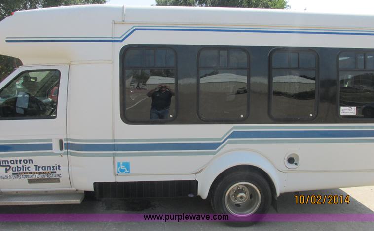 image for item J2454 2003 Ford E350 Super Duty Startrans bus