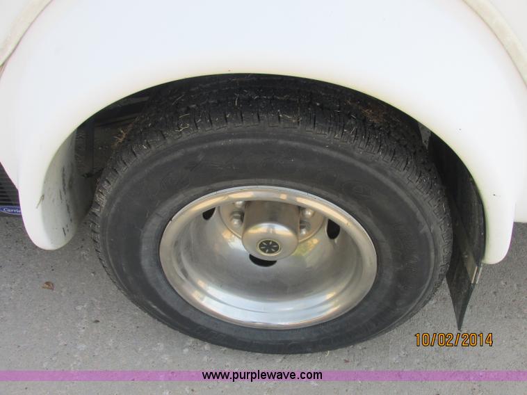 image for item J2454 2003 Ford E350 Super Duty Startrans bus