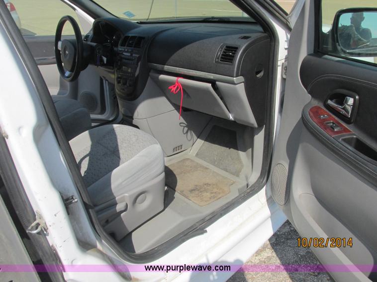 image for item J2455 2007 Chevrolet Uplander cargo van