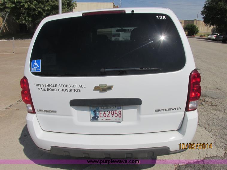 image for item J2455 2007 Chevrolet Uplander cargo van