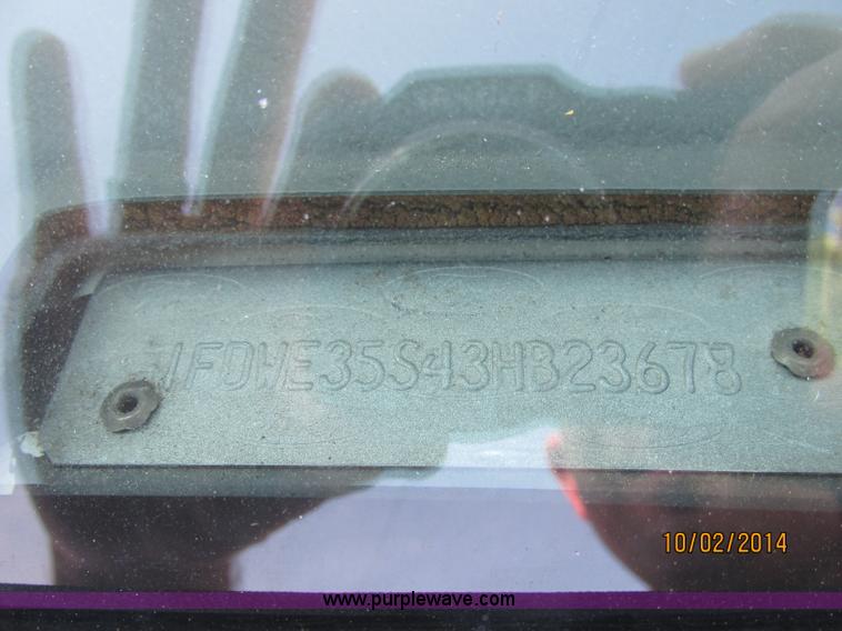 image for item J2455 2007 Chevrolet Uplander cargo van