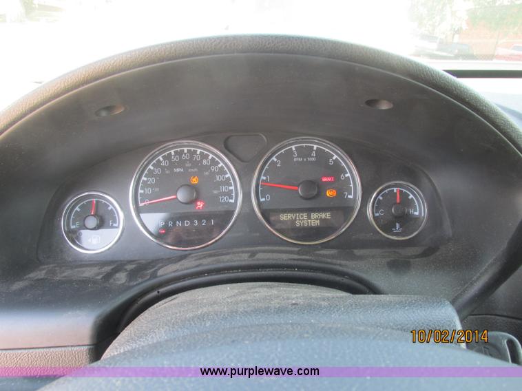 image for item J2456 2007 Chevrolet Uplander cargo van