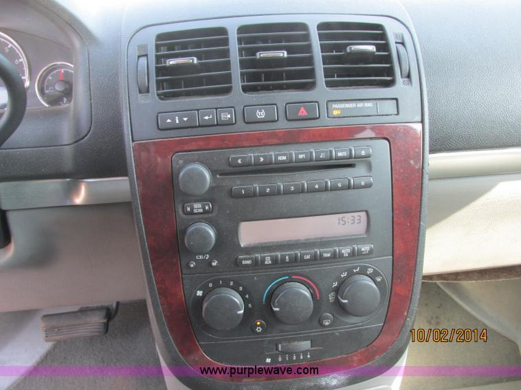 image for item J2456 2007 Chevrolet Uplander cargo van