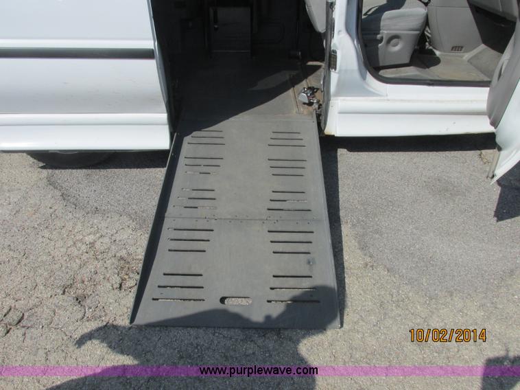 image for item J2456 2007 Chevrolet Uplander cargo van