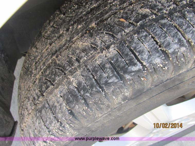 image for item J2456 2007 Chevrolet Uplander cargo van