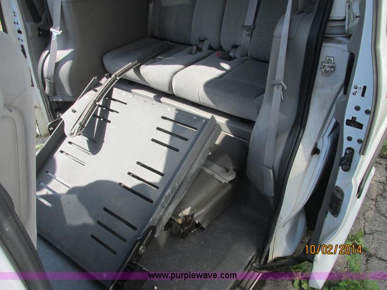 image for item J2459 2007 Chevrolet Uplander cargo van