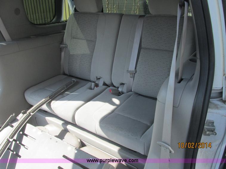 image for item J2459 2007 Chevrolet Uplander cargo van