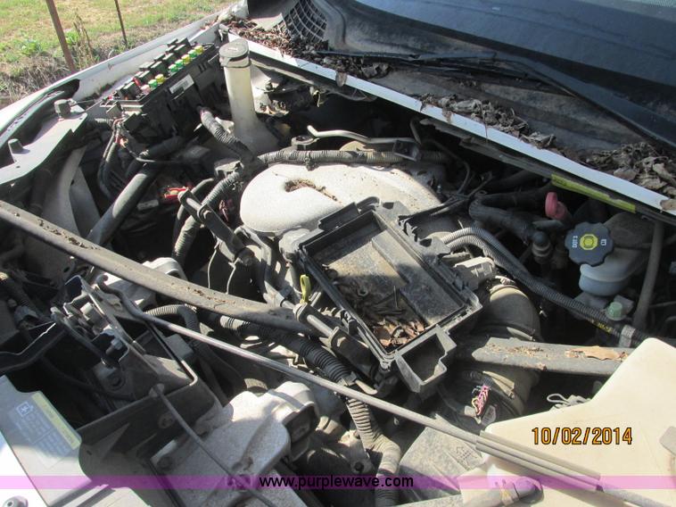 image for item J2459 2007 Chevrolet Uplander cargo van