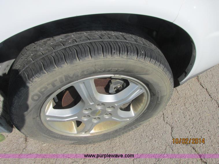 image for item J2459 2007 Chevrolet Uplander cargo van