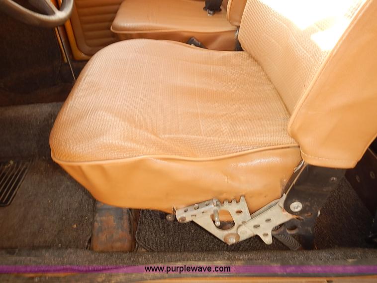 image for item J3095 1974 Volkswagen Beetle