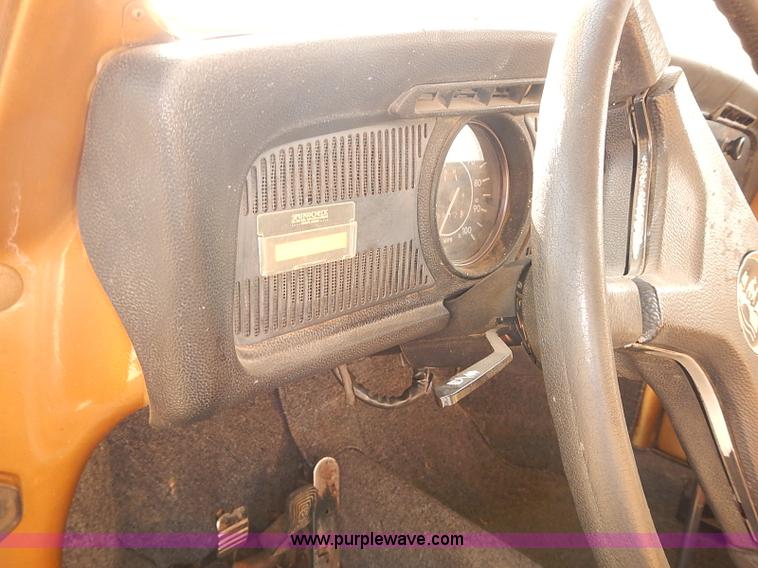 image for item J3095 1974 Volkswagen Beetle