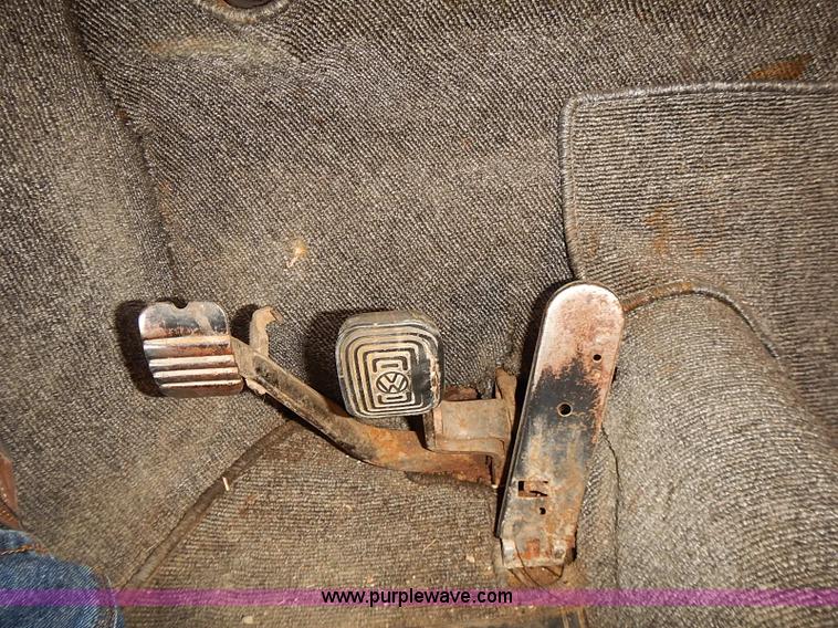 image for item J3095 1974 Volkswagen Beetle