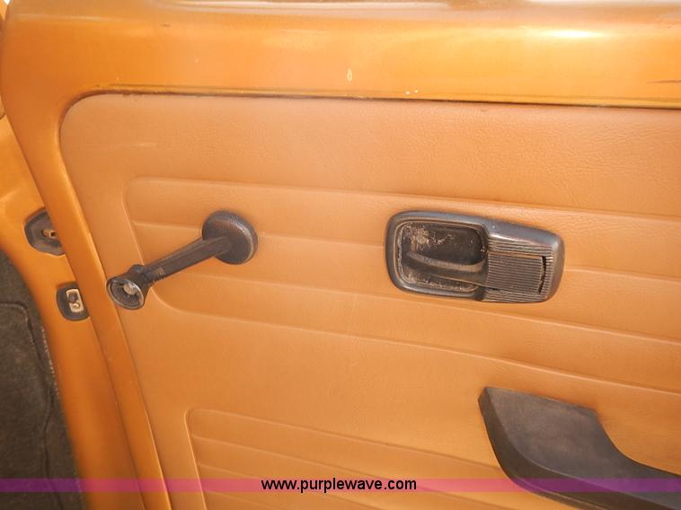 image for item J3095 1974 Volkswagen Beetle