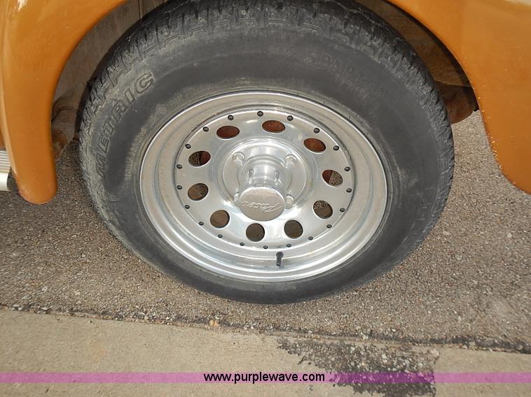 image for item J3095 1974 Volkswagen Beetle