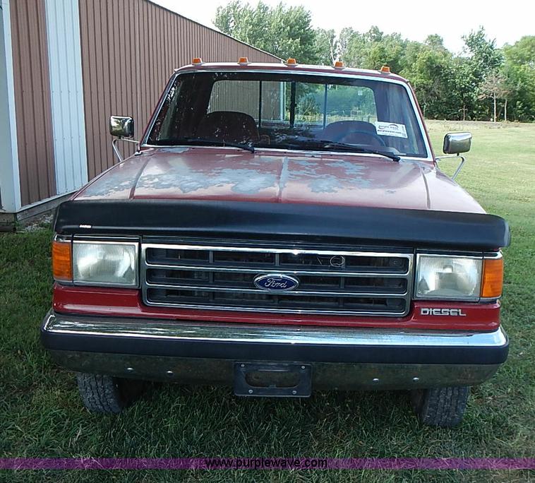 image for item J3160 1991 Ford F350 XLT Lariat Crew Cab pickup truck