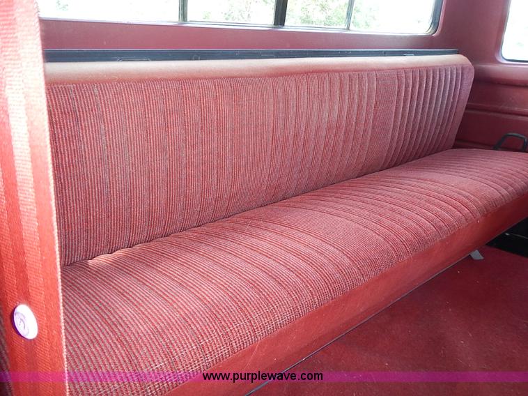 image for item J3160 1991 Ford F350 XLT Lariat Crew Cab pickup truck