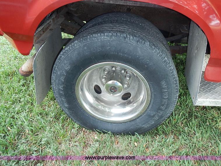 image for item J3160 1991 Ford F350 XLT Lariat Crew Cab pickup truck