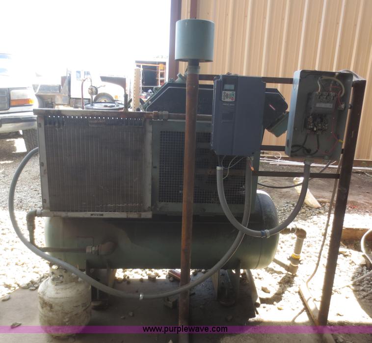 image for item O9519 1991 Gardner Denver Tough Breed air compressor