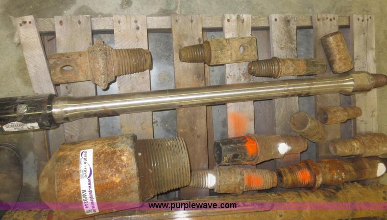 image for item AW9244 Ditch Witch JT2720AT housings, bit, and transition sub