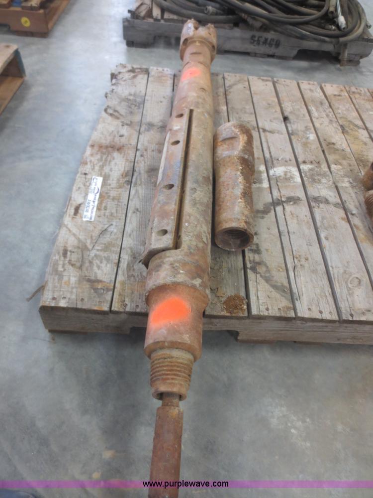 image for item AW9248 Ditch Witch JT2720AT rock bit and housing