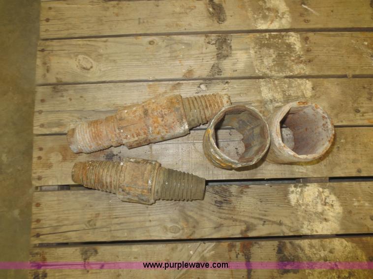 image for item AW9248 Ditch Witch JT2720AT rock bit and housing