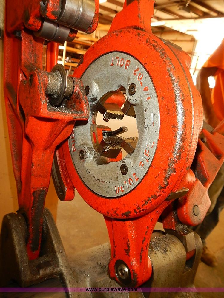 image for item BD9960 Ridged 1224 pipe threader