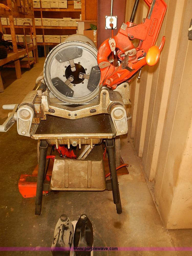 image for item BD9960 Ridged 1224 pipe threader