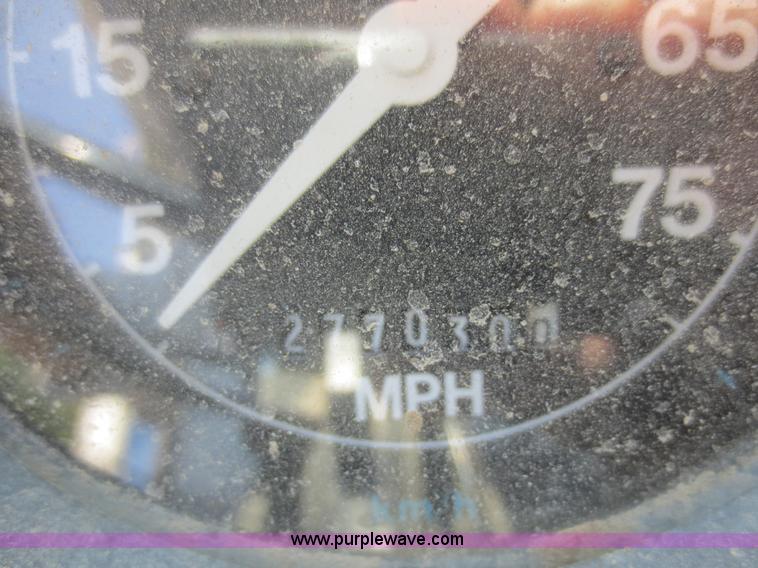 image for item D2137 1991 Ford LT8000 dump truck