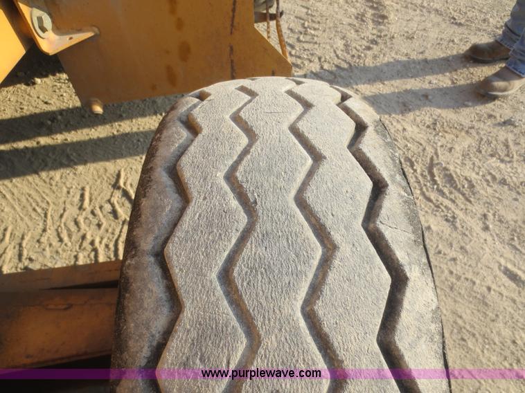 image for item F8292 1996 Case 580 Super L backhoe