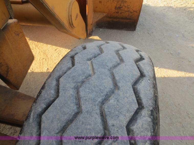 image for item F8292 1996 Case 580 Super L backhoe