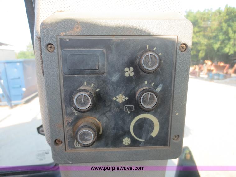 image for item F8292 1996 Case 580 Super L backhoe