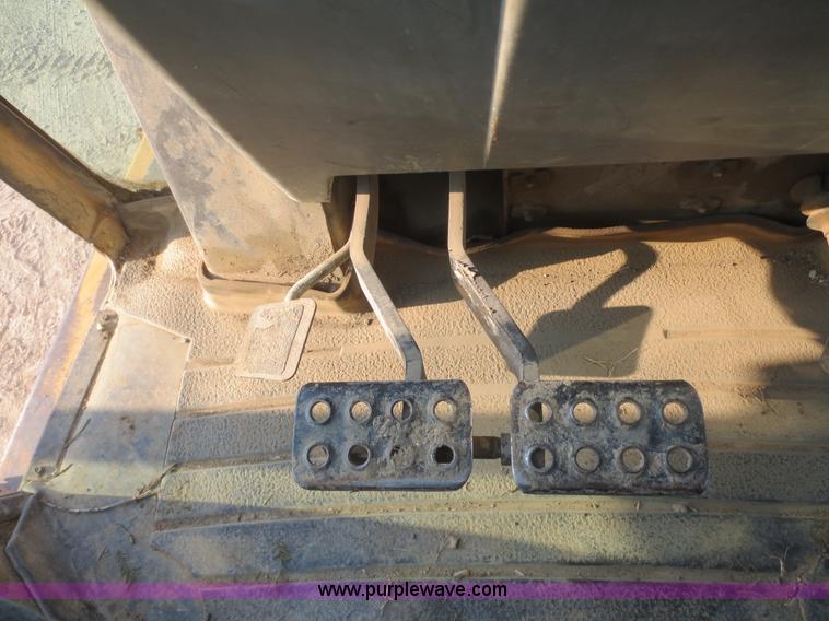 image for item F8292 1996 Case 580 Super L backhoe