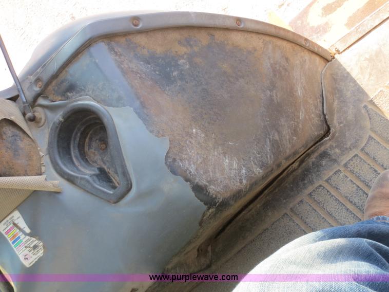 image for item F8293 1995 Case 580 Super L backhoe