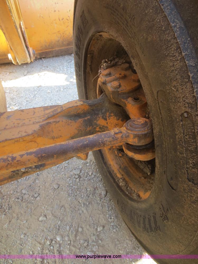 image for item F8295 1999 Case 580L Series 2 backhoe